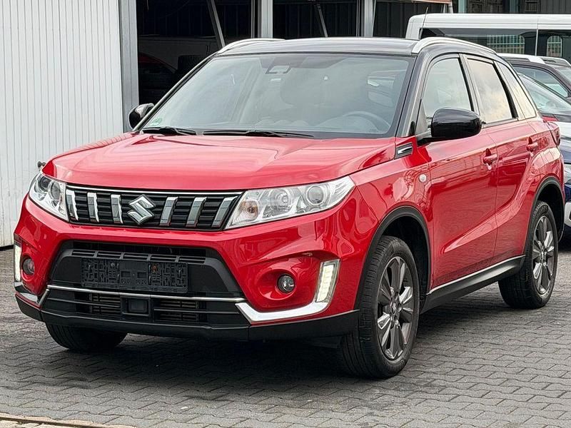 Rot Gebraucht 2019 Suzuki Vitara Comfort SUV | 13.999 € (Guter Preis) - Bild 1/4