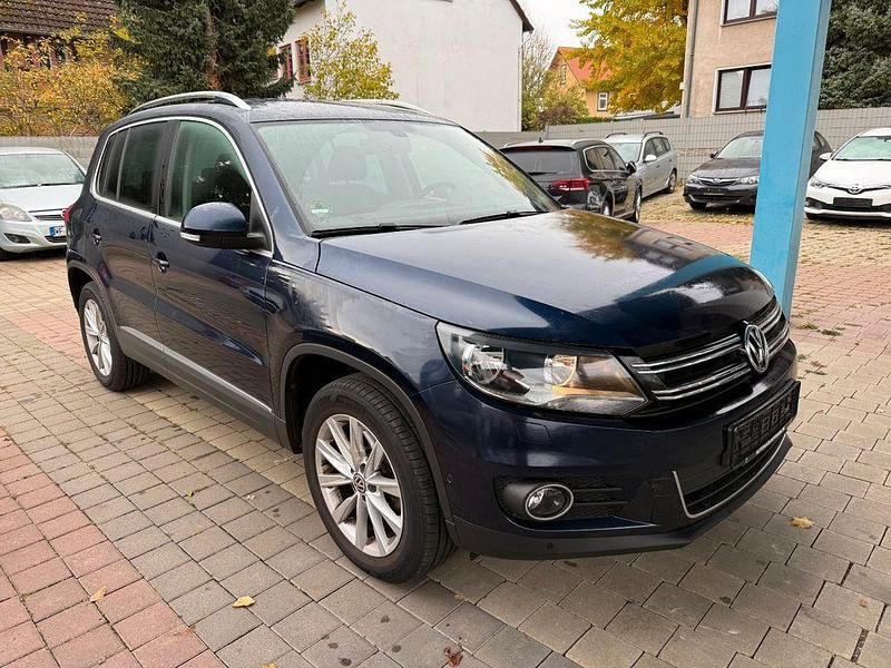 Blau Gebraucht 2014 VW Tiguan Sportline SUV | 9.550 € (Guter Preis) - Bild 1/4