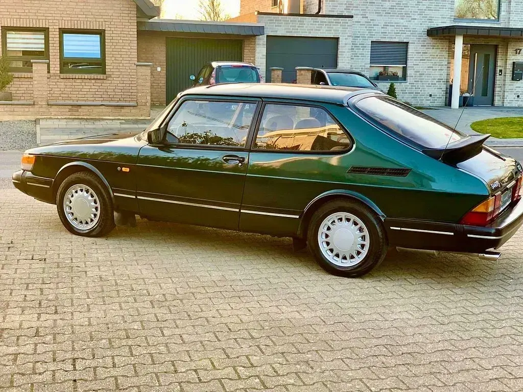 Gebraucht Saab 900 140 PS (102 kW) 1992 Grün Coupé