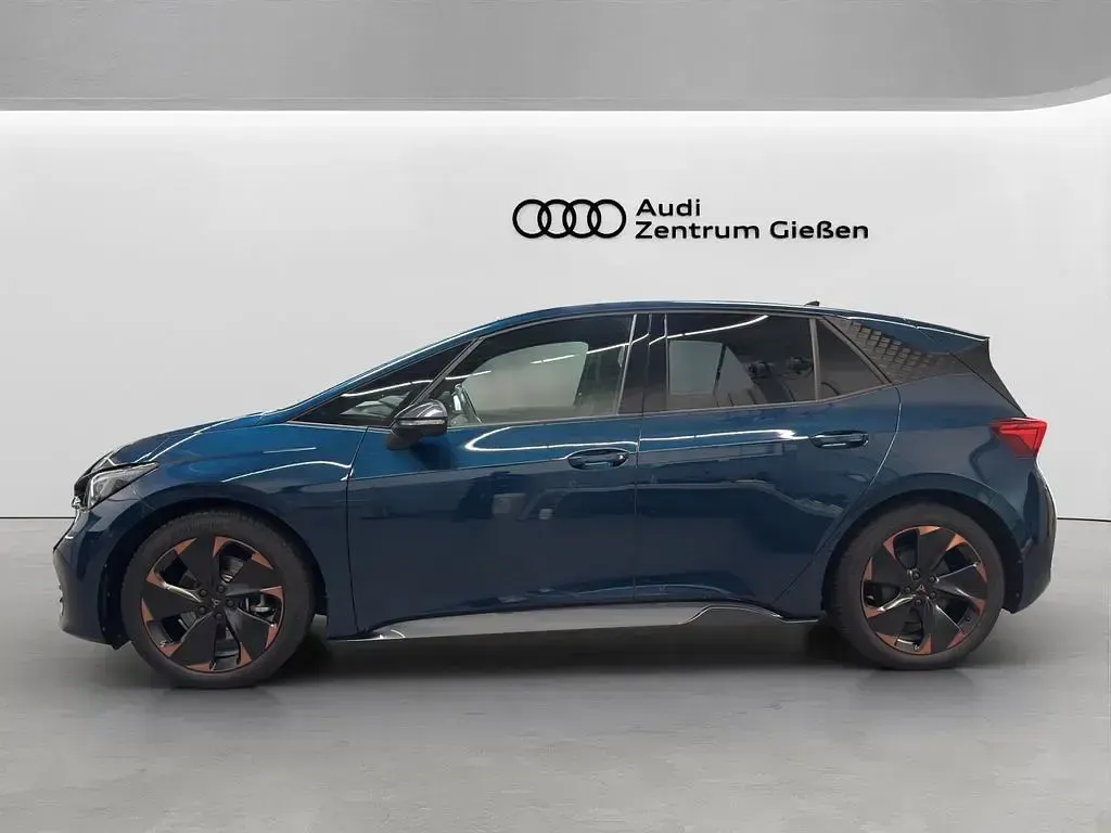 Gebraucht Cupra Born 150 kW (204 PS) 2024 Aurorablau Kleinwagen