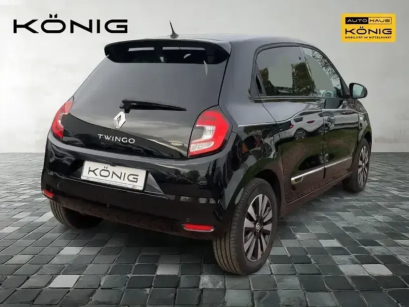 Second-hand Renault Twingo Techno 60 kW (82 CP) 2023 Negru Hatchback