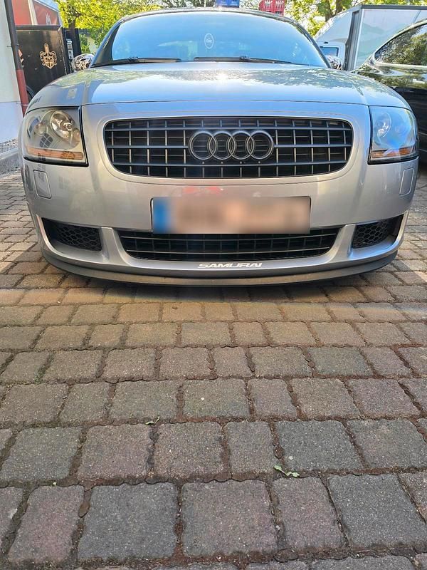 Second-hand Audi TT 225 CP (165 kW) 2002 Argintiu Coupe