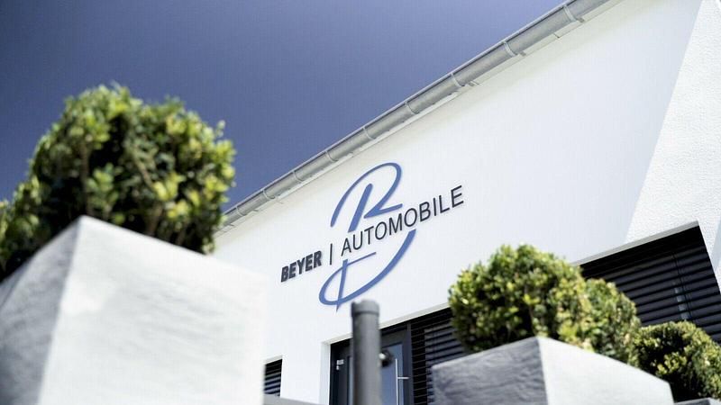 Silber Gebraucht 1978 Mercedes SLC450 Coupé | 15.990 € - Bild 1/1