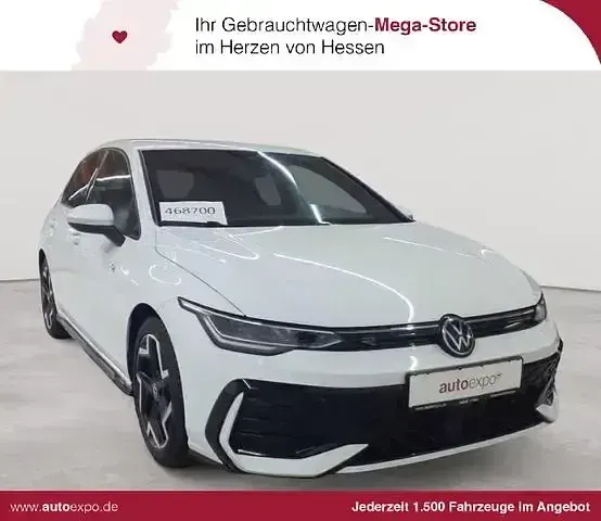 Gebraucht VW Golf VIII R-line 150 PS (110 kW) 2025 Limousine