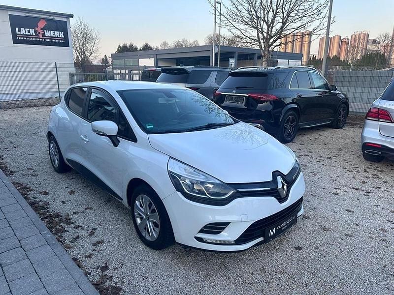 Gebraucht Renault Clio IV 75 PS (55 kW) 2018 Weiß Limousine