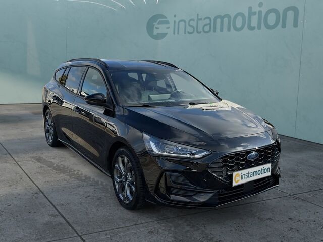 Schwarz Gebraucht 2023 Ford Focus ST-Line X Kombi | 24.490 € (Etwas zu teuer) - Bild 1/2