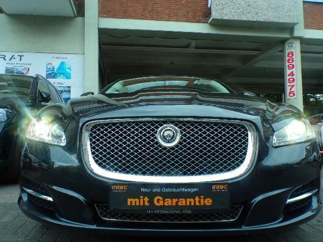 Grau Gebraucht 2013 Jaguar XJ Premium Luxury Limousine | 14.900 € (Fairer Preis) - Bild 1/4
