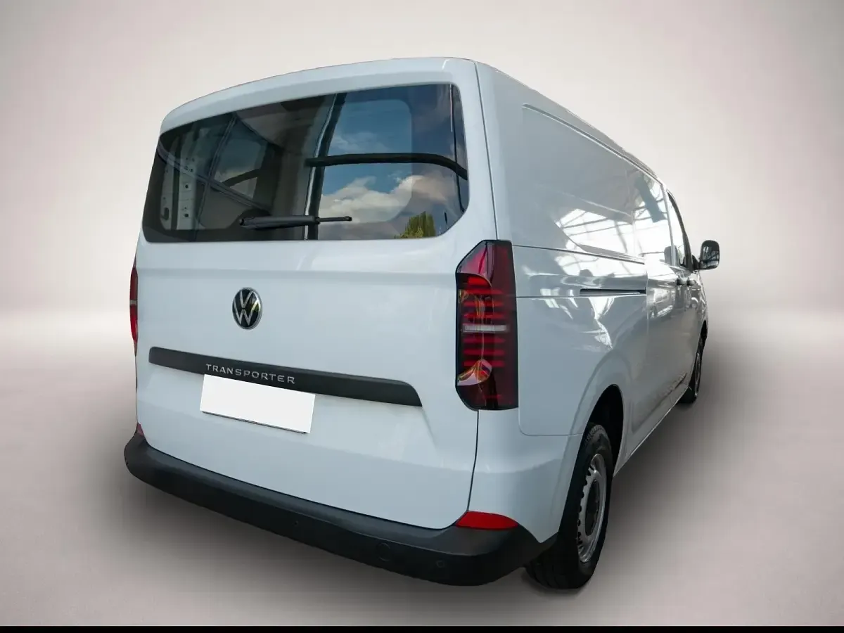 Gebraucht VW T7 150 PS (110 kW) 2025 Manufacturer Van