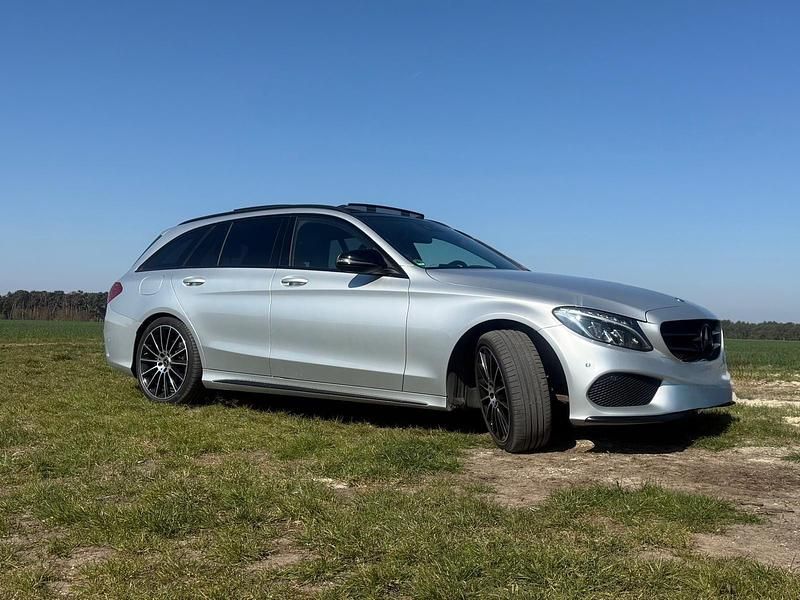 Gebraucht Mercedes C220 170 PS (125 kW) 2018 Silber Kombi