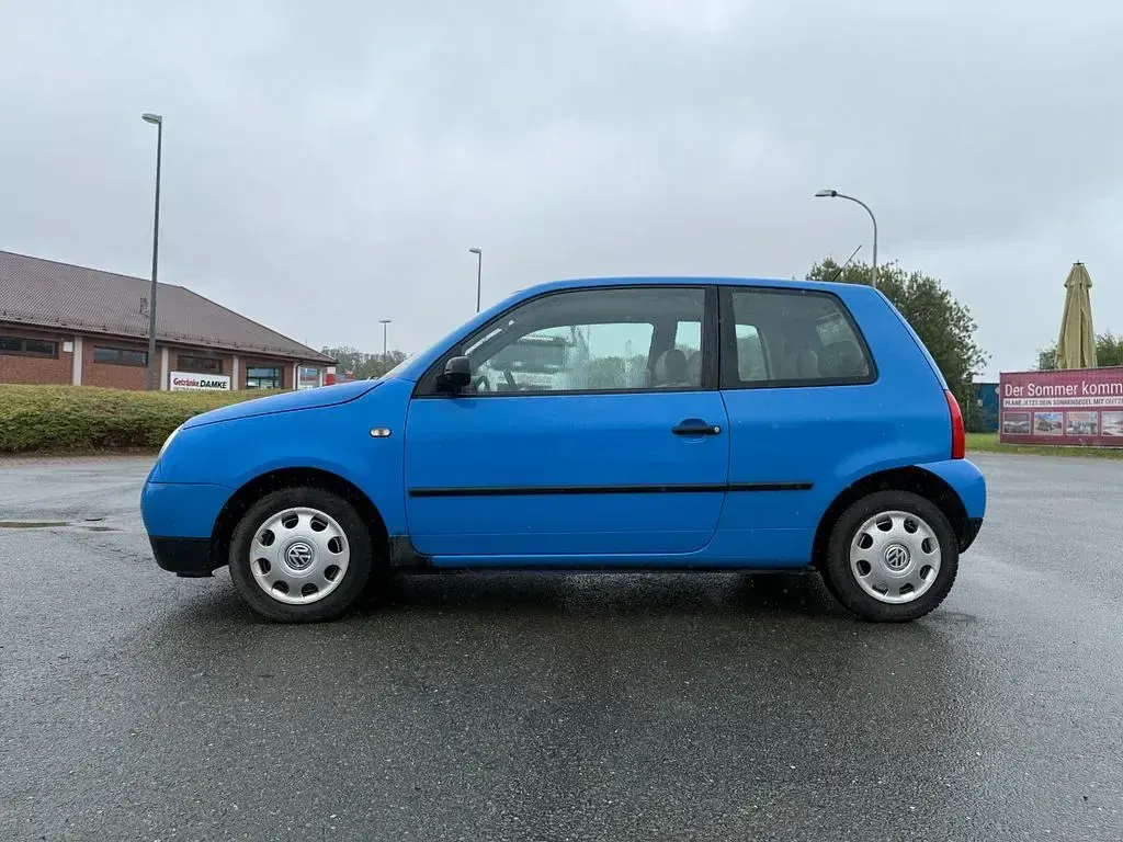Gebraucht VW Lupo Basis 50 PS (36 kW) 1998 Blau Kleinwagen