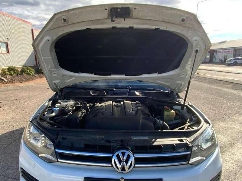 Gebraucht VW Touareg 204 PS (150 kW) 2013 Weiß SUV