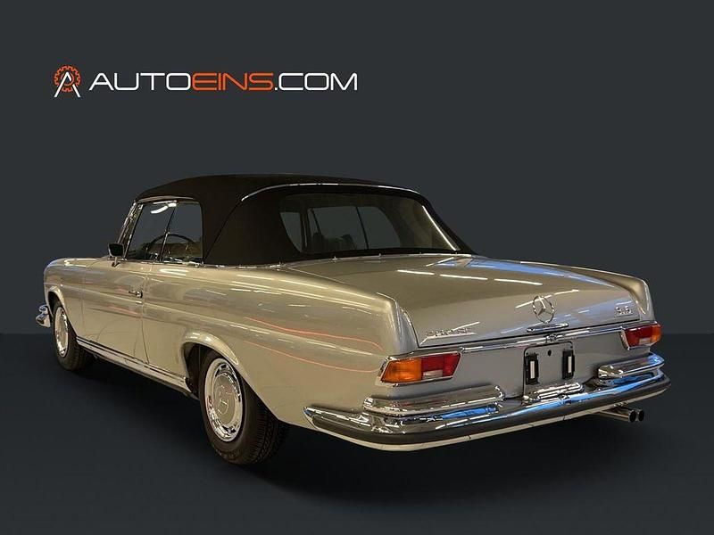 Gebraucht Mercedes 280 SE 200 PS (147 kW) 1970 Silber Cabrio