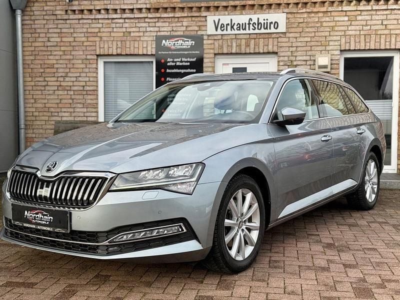 Gebraucht Skoda Superb Style 150 PS (110 kW) 2021 Grau Kombi