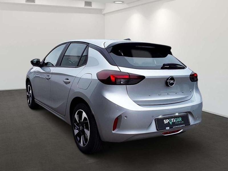 Gebraucht Opel Corsa-e 100 kW (136 PS) 2023 Kristall silber (metallic) Kleinwagen