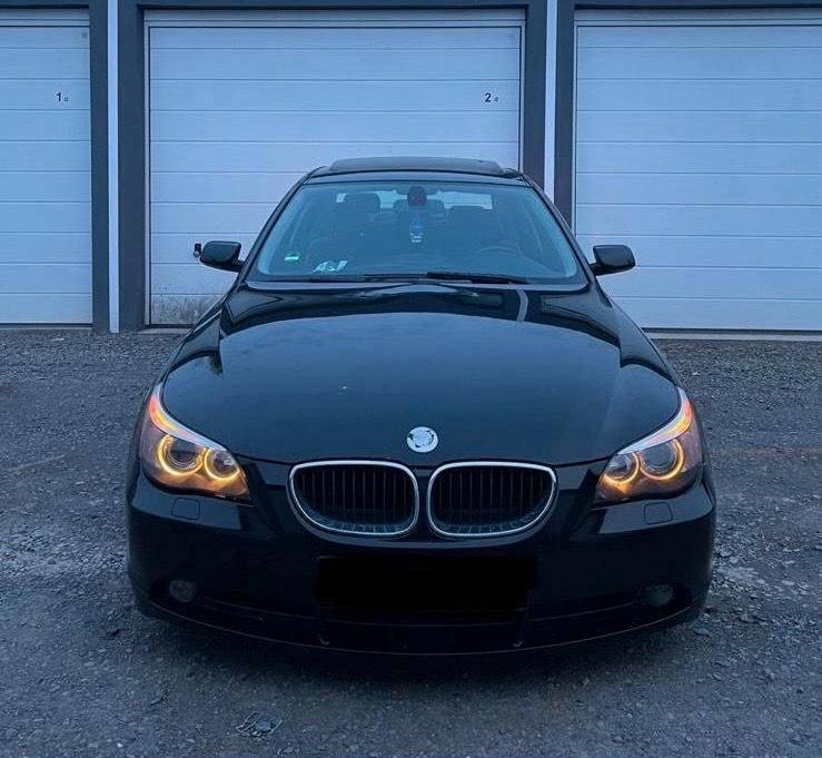Schwarz Gebraucht 2005 BMW 530 Limousine | 3.999 € (Superpreis) - Bild 1/4