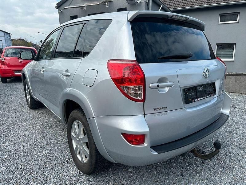 Gebraucht Toyota RAV4 Executive 177 PS (130 kW) 2009 Silber SUV
