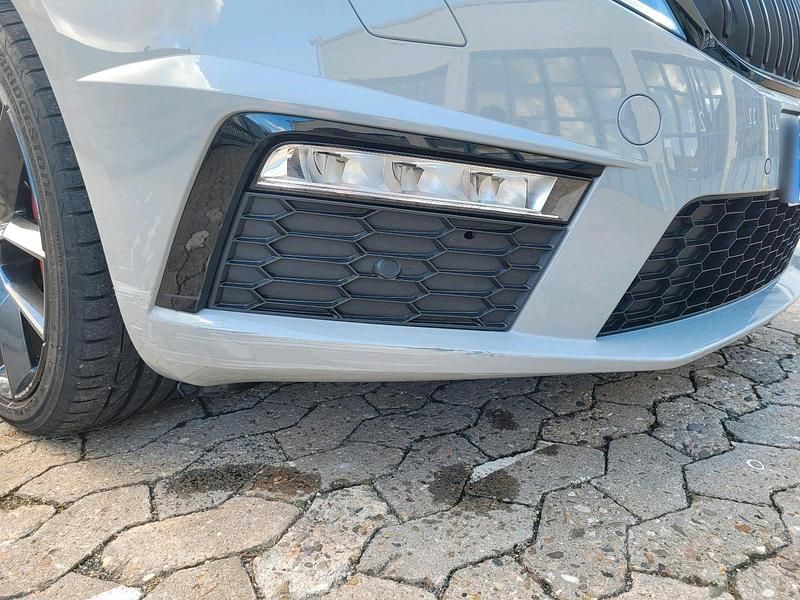 Gebraucht Skoda Octavia RS 230 PS (169 kW) 2018 Grau Kombi