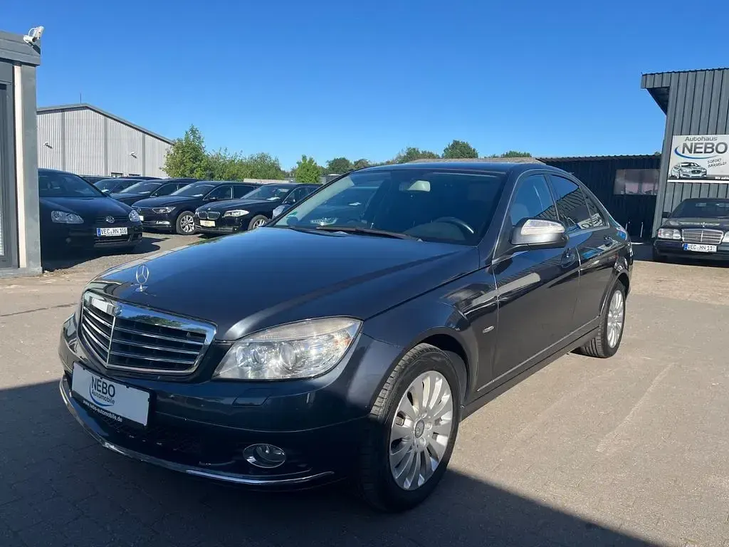 Usata Mercedes C220 Elegance 170 CV (125 kW) 2008 Grigio Berlina