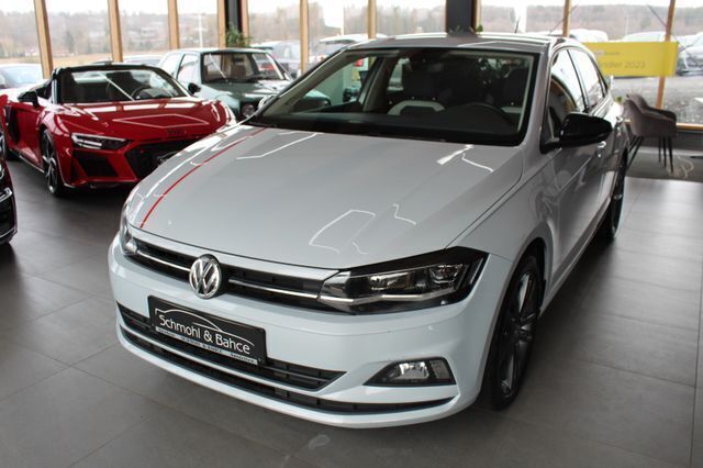Silber Gebraucht 2018 VW Polo Beats Kleinwagen | 13.290 € (Fairer Preis) - Bild 1/4