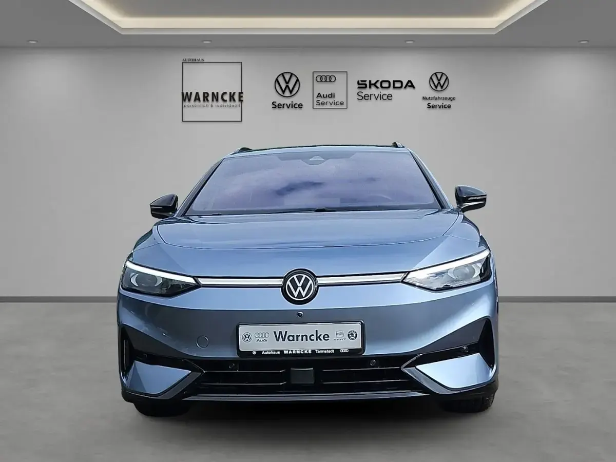 Gebraucht VW ID.7 Pro 210 kW (286 PS) 2025 Blau Kombi
