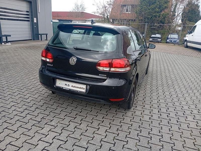 Gebraucht VW Golf VI Trendline 105 PS (77 kW) 2011 Schwarz Kleinwagen