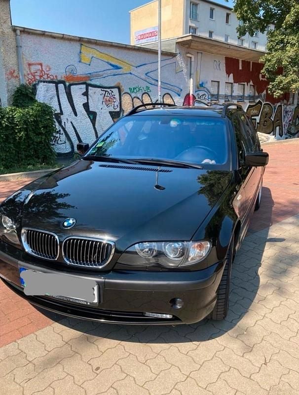 Second-hand BMW 325 192 CP (141 kW) 2003 Negru Break
