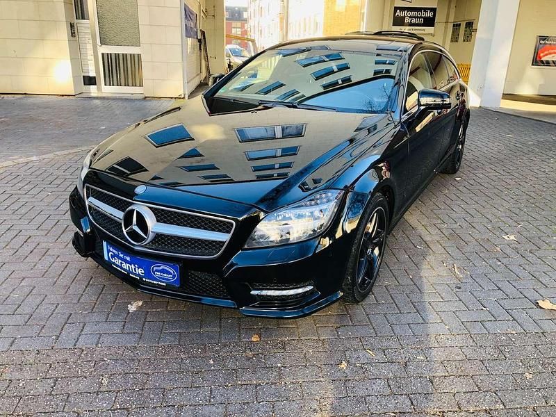 Gebraucht Mercedes CLS350 265 PS (194 kW) 2012 Obsidianschwarz Kombi