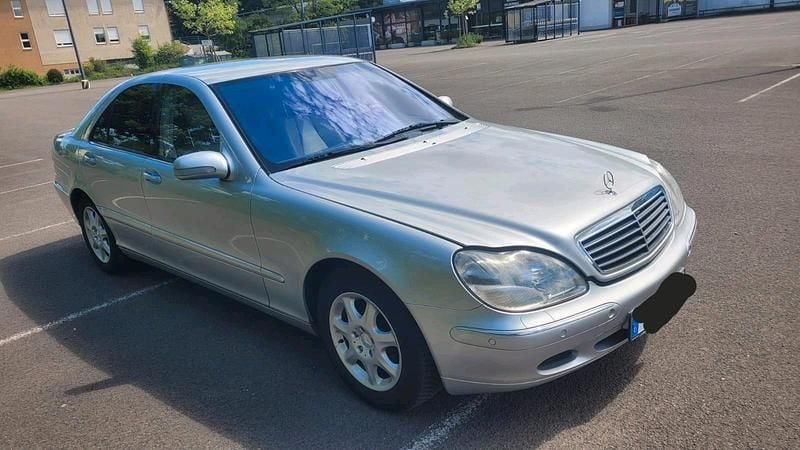 Silber Gebraucht 1999 Mercedes S430 Limousine | 7.000 € (Guter Preis) - Bild 1/4