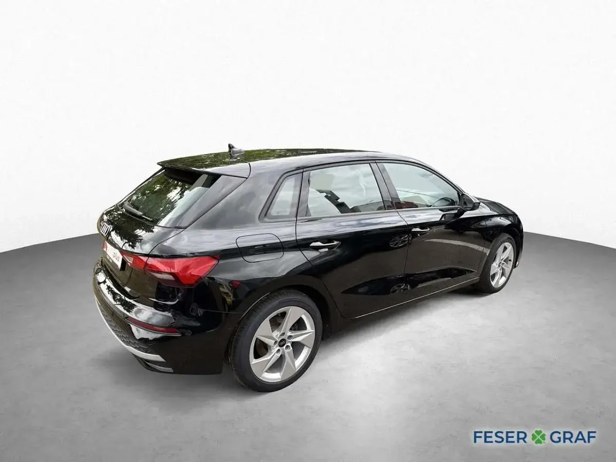 Gebraucht Audi A3 Advanced Plus 150 PS (110 kW) 2025 Mythosschwarz metallic Limousine