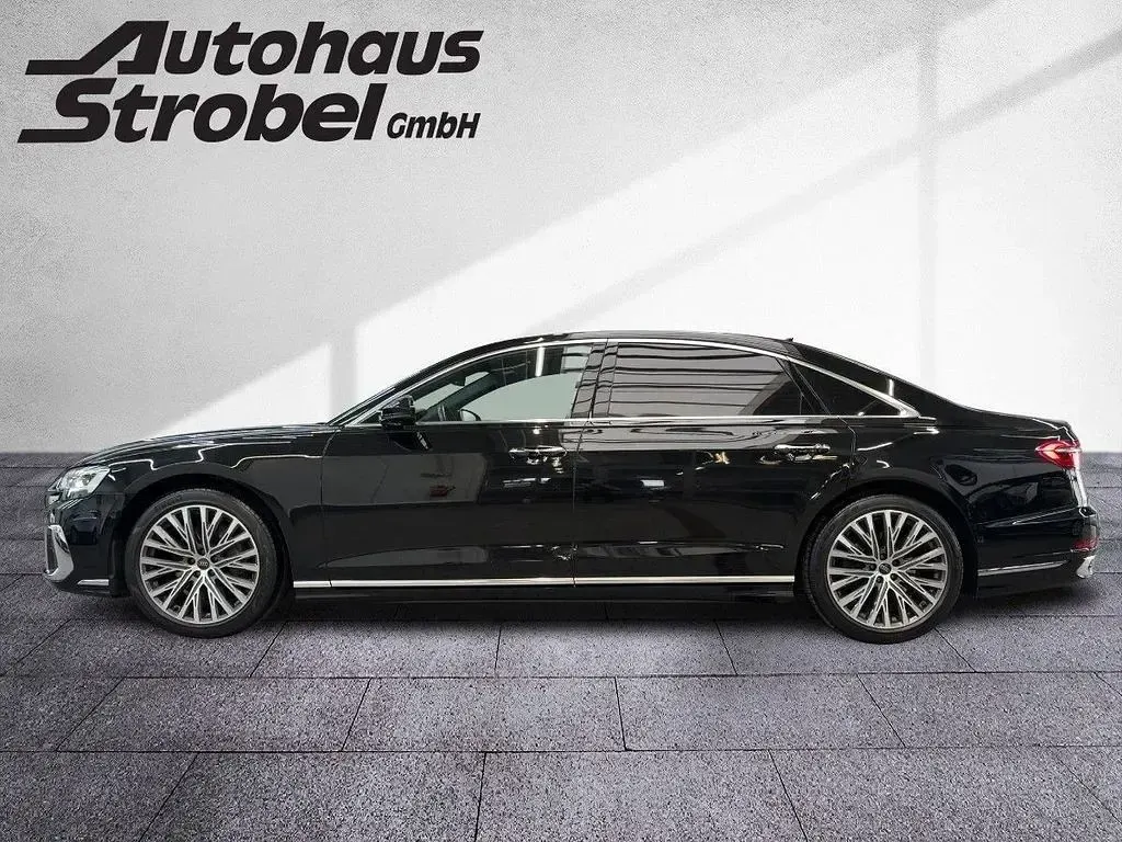 Gebraucht Audi A8L Ambiente 286 PS (210 kW) 2024 Mythosschwarz metallic (metallic) Limousine