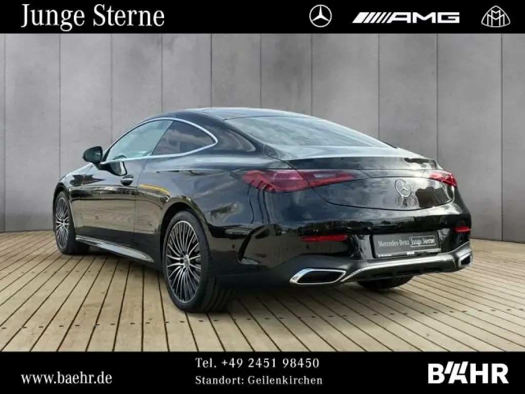 Gebraucht Mercedes 220 197 PS (144 kW) 2025 Lack obsidianschwarz (metallic) Coupé