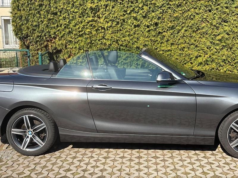 Gebraucht BMW 230 Luxury Line 252 PS (185 kW) 2018 Grau Cabrio