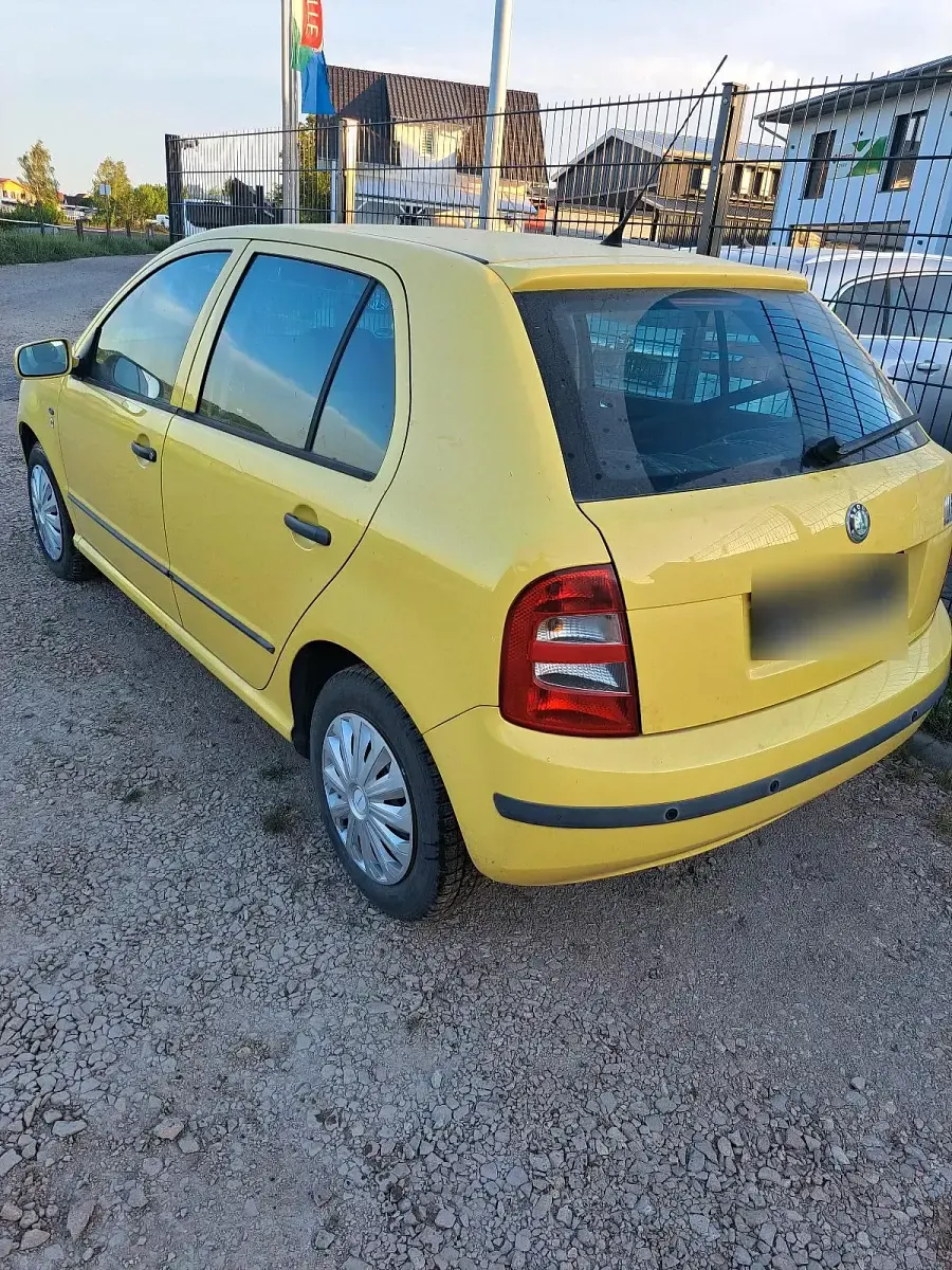 Gebraucht Skoda Fabia 75 PS (55 kW) 2001 Gelb Kleinwagen