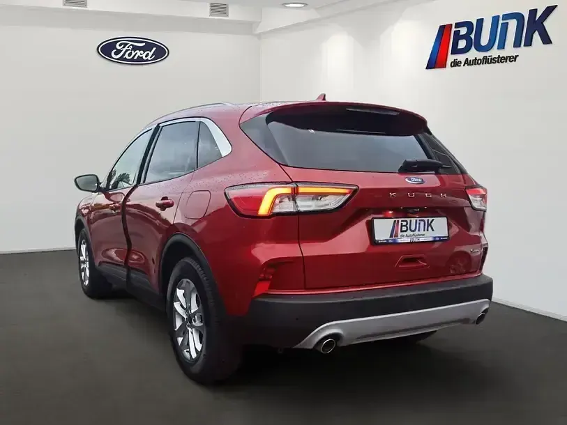Gebraucht Ford Kuga Titanium X 224 PS (164 kW) 2022 Lucid red met SUV