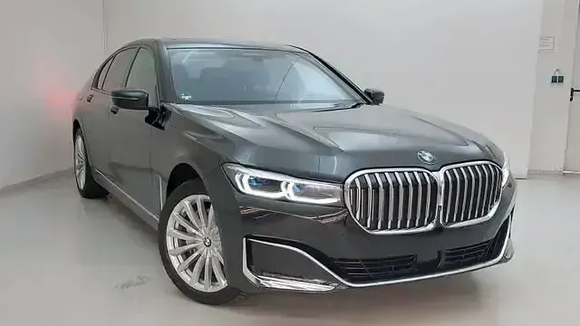 Gebraucht BMW 730 Shadowline 286 PS (210 kW) 2022 Schwarz Limousine