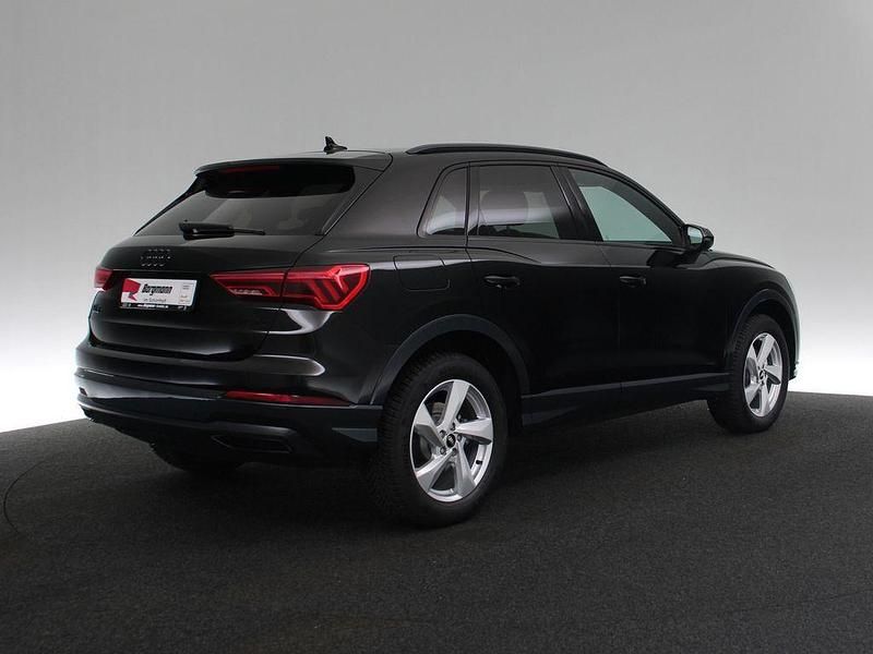 Gebraucht Audi Q3 Advanced 150 PS (110 kW) 2025 Schwarz / mythosschwarz SUV