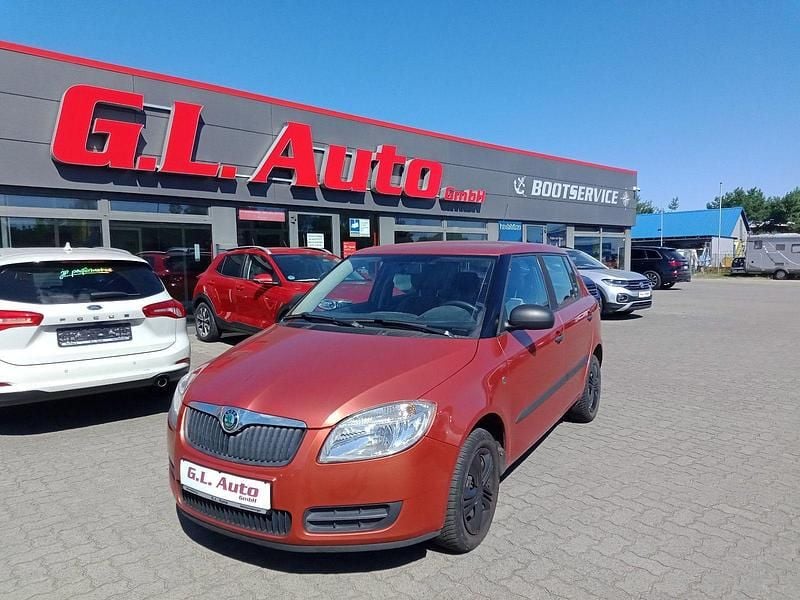Orange Gebraucht 2010 Skoda Fabia Cool Edition Kleinwagen | 2.790 € (Guter Preis) - Bild 1/4
