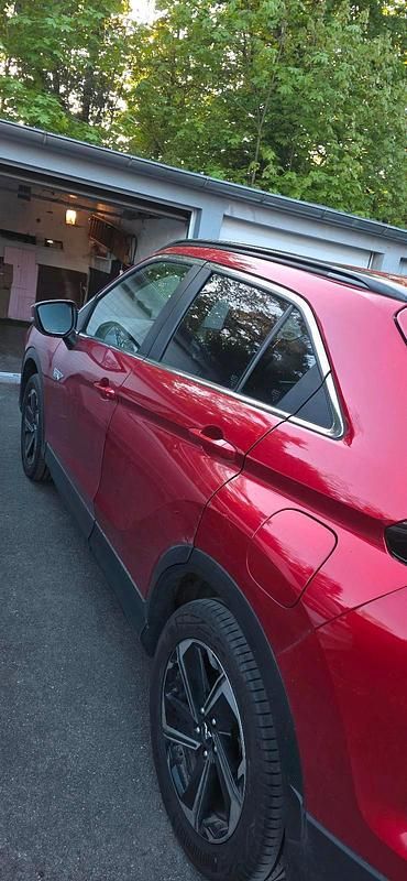 Second-hand Mitsubishi Eclipse Cross 188 CP (138 kW) 2022 Roșu SUV