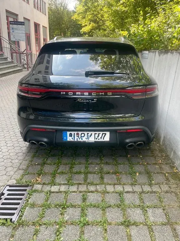 Gebraucht Porsche Macan S 381 PS (280 kW) 2023 Schwarz SUV