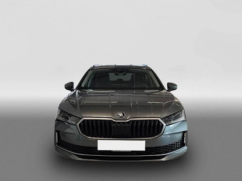 Usata Skoda Superb Selection 265 CV (194 kW) 2025 Grigio Station wagon