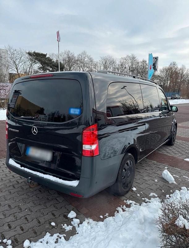 Gebraucht Mercedes Vito 163 PS (119 kW) 2016 Schwarz Van