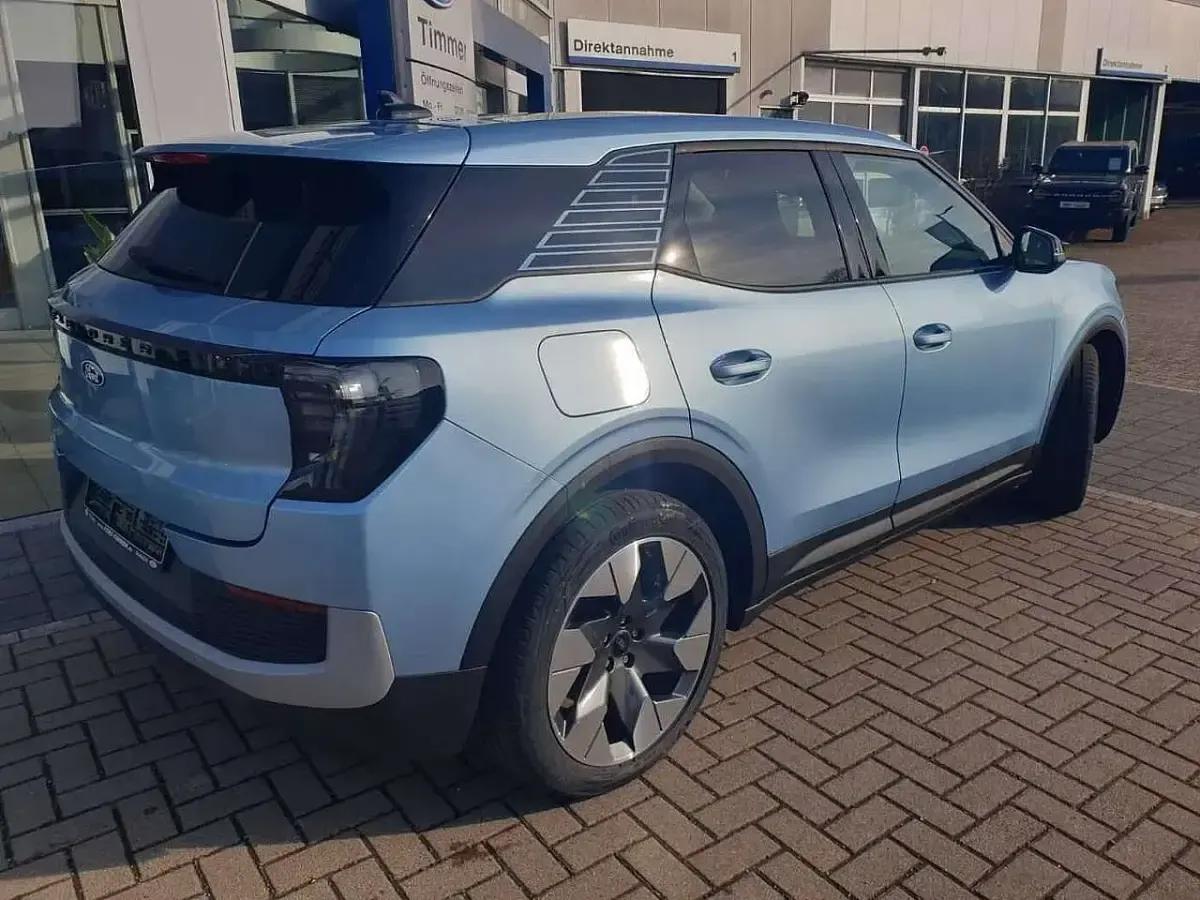 Gebraucht Ford Explorer Premium 210 kW (286 PS) 2026 Artic blue metallic SUV