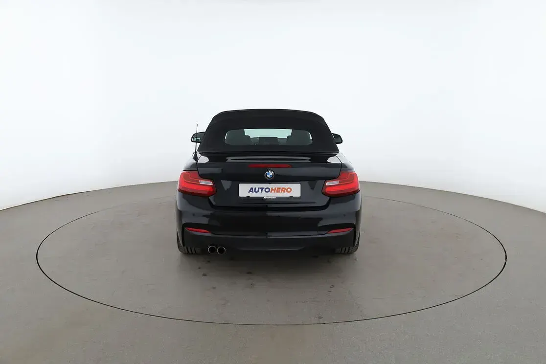 Gebraucht BMW 220 M Sport 190 PS (139 kW) 2015 Schwarz Cabrio