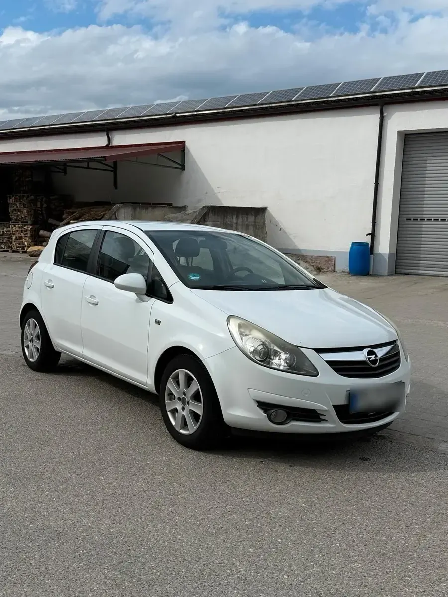 Gebraucht Opel Corsa 81 PS (59 kW) 2009 Weiß Kleinwagen