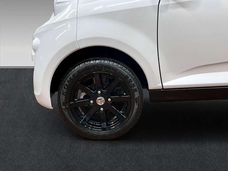 Neu Aixam eMinauto Chic 2025 Weiß Kleinwagen