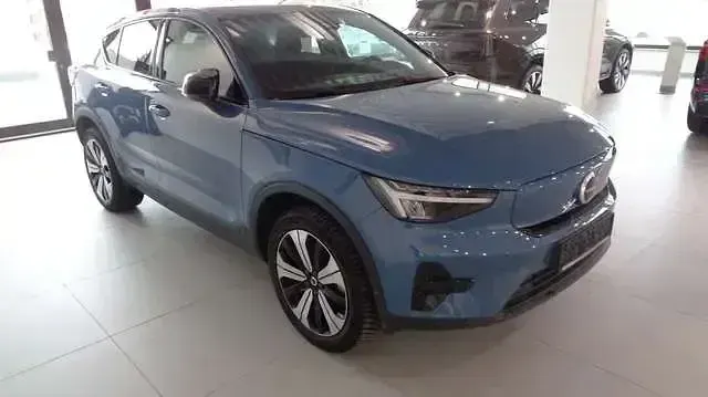 Używany Volvo C40 Plus 169 kW (231 KM) 2023 Niebieski SUV