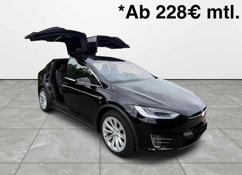 Schwarz Gebraucht 2018 Tesla Model X SUV | 23.800 € (Fairer Preis) - Bild 1/4