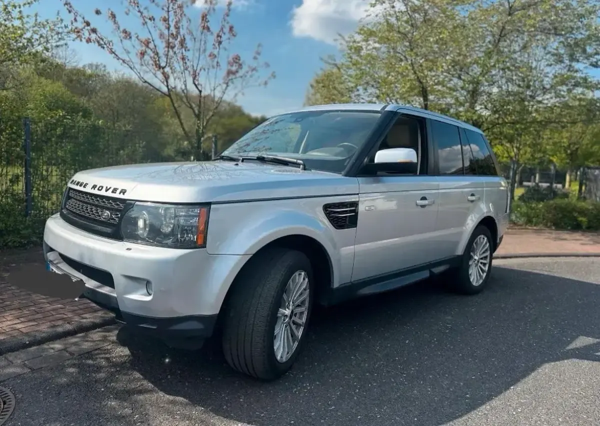 Gebraucht Land Rover Range Rover 155 PS (114 kW) 2013 Silber SUV