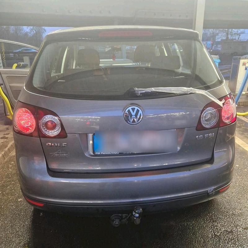 Grau Gebraucht 2005 VW Golf IV Limousine | 1.600 € (Fairer Preis) - Bild 1/4