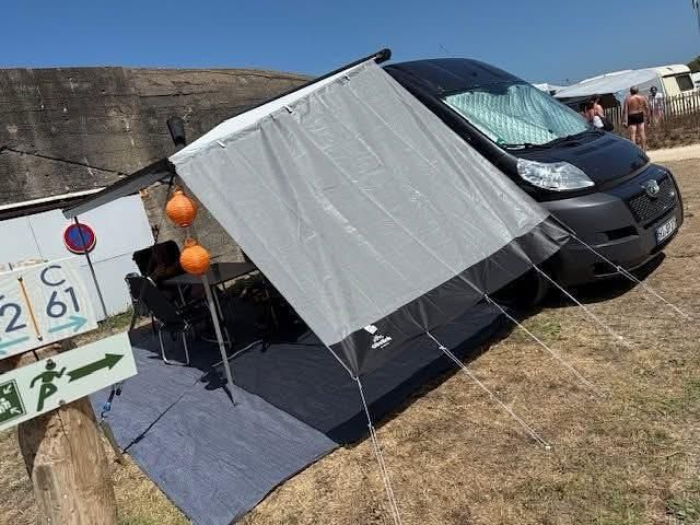 Gebraucht Peugeot Boxer 150 PS (110 kW) 2012 Schwarz Van